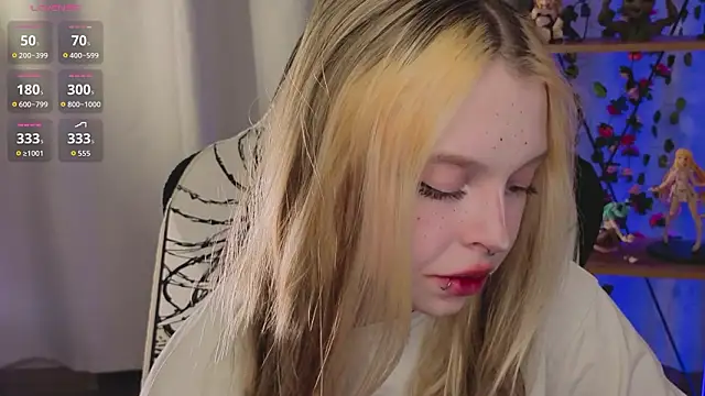 ElvenQueen 在線直播表演