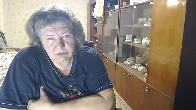 HotLusi Obrolan Langsung XXX