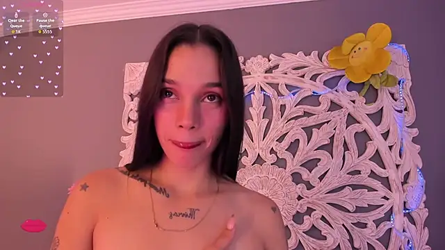 loraineblake Live XXX-chat