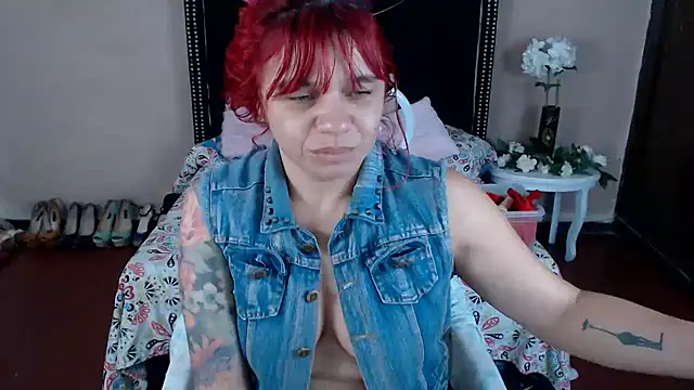 VioletaaaSlave's Webcam Show