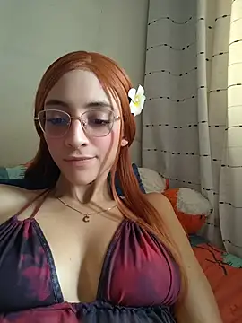 Chat XXX en directo de Dani-peggin