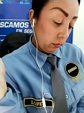 CRISTAL__11n Live XXX chat