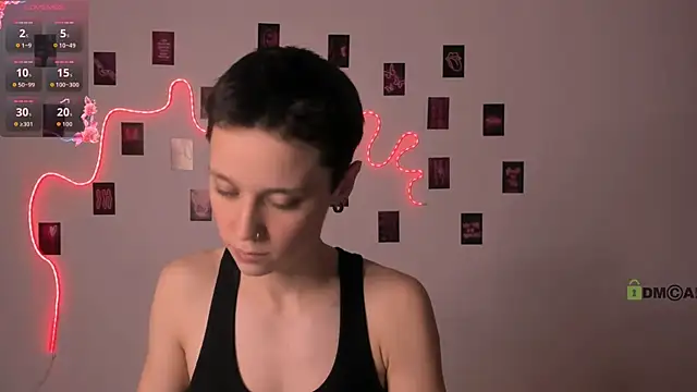 emi_faden Live XXX chat