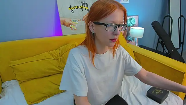 Emma_Dusk Chat XXX live