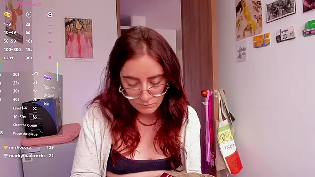 linda_giggle Chat XXX live