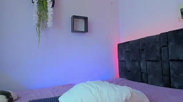 kitty_myersのウェブカメラショー