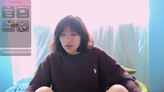 SullyoonnのライブXXXチャット