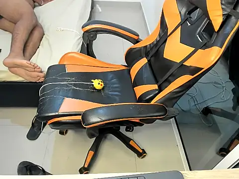 Chat +18 de alexj_black_ ao vivo