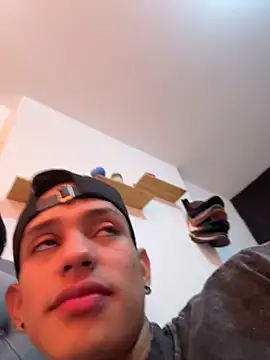 HarryGaze élő XXX-chatje