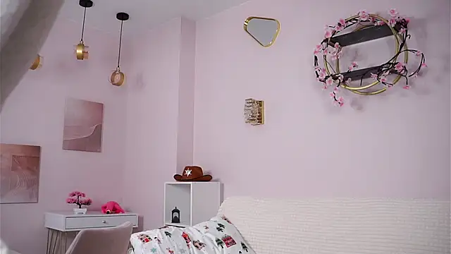 SunnivaCovil: онлайн-секс-чат