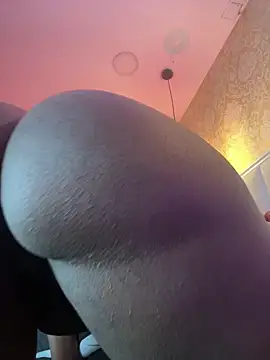 Živý XXX chat KayaBrown