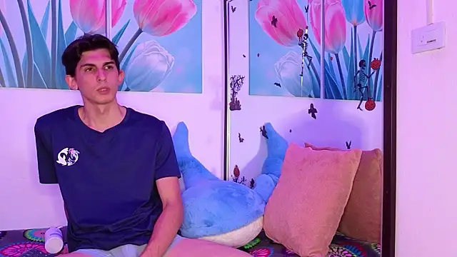 Ana_and_Leo's Live XXX Chat