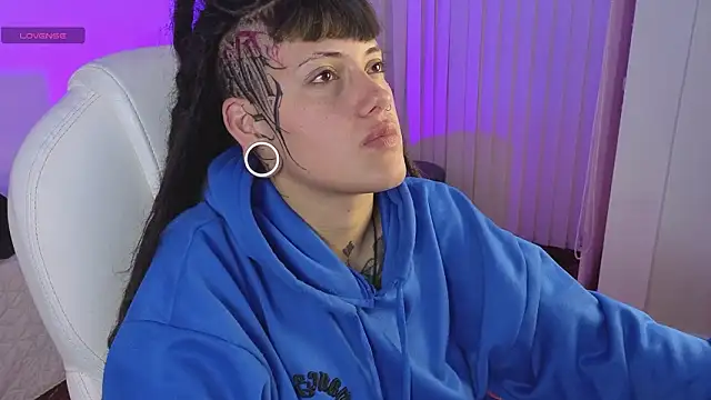 _sharlotte777 Live XXX-Chat