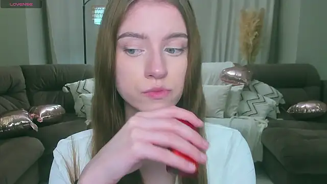 دردشة Erica_Kiss الجنسية المباشرة