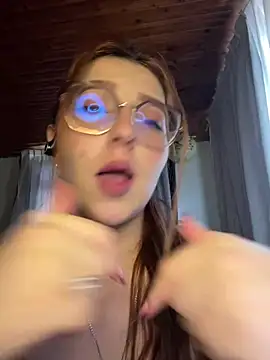 Chat XXX ao vivo de CoraVibes