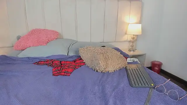 mia__gv's Live XXX Chat