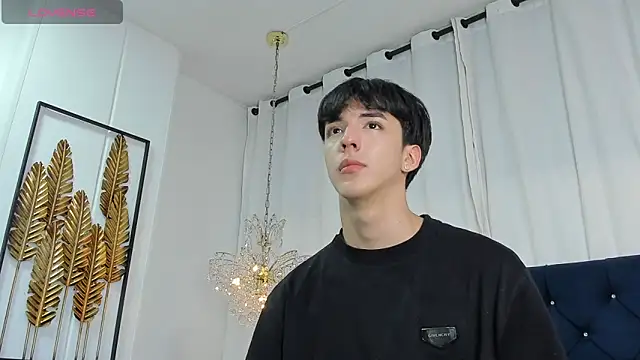 Chat +18 de AerumChae ao vivo