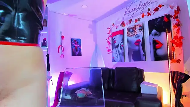 kayilyn's Live XXX Chat