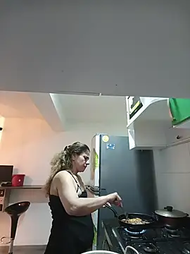 sasi_luna লাইভ XXX চ্যাট