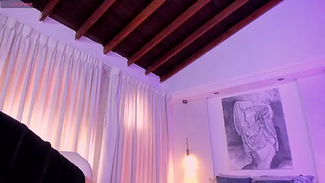 XXX chat uživo modela nathalie_rivers