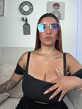 Seized_lust: онлайн-секс-чат