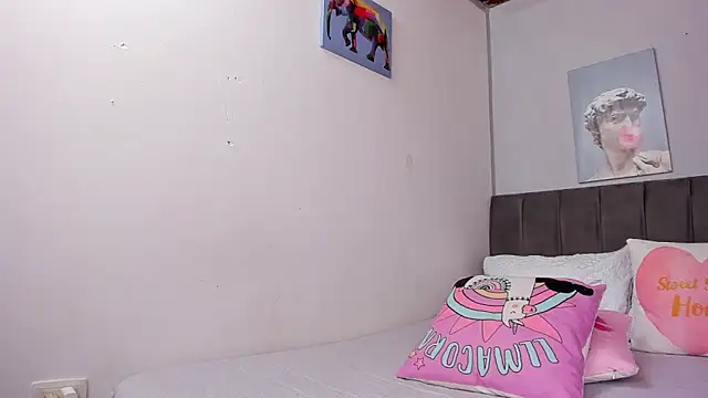 Chat XXX en directo de naughtyloverss