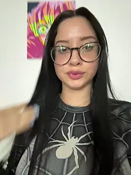 lucy_grey25のライブXXXチャット