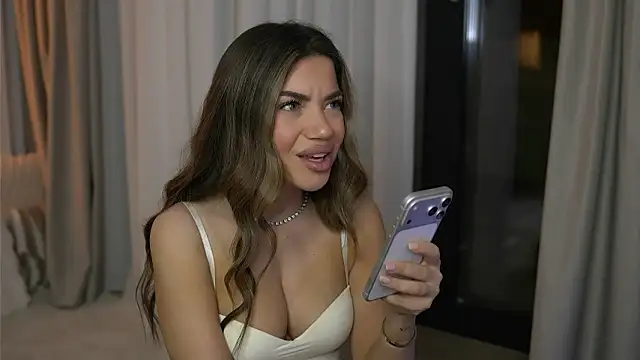 Ur_BadHabit's Live XXX Chat