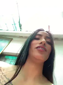 Tashi7: онлайн-секс-чат