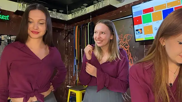 dirtypub Show in webcam