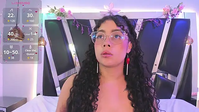 antonelllepiercee live XXX chat