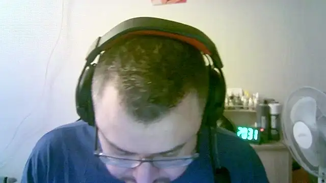 Chat XXX en directo de SirAbuser