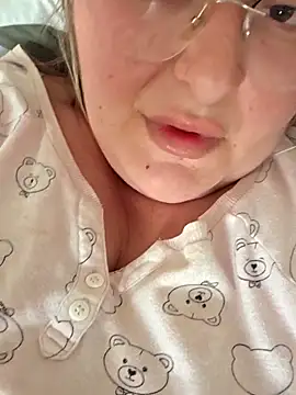 BellaMonella88 Chat XXX in diretta