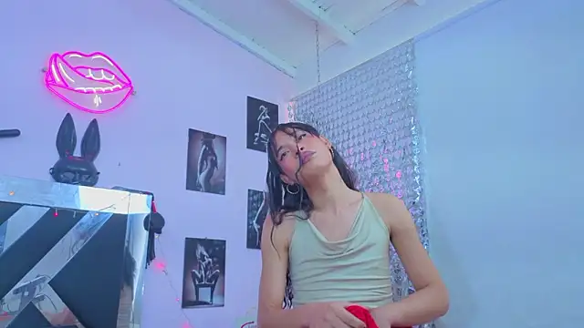 karla_slut_dirty 即時 XXX 聊天