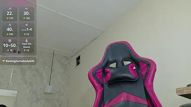 cristal-49 即時 XXX 聊天