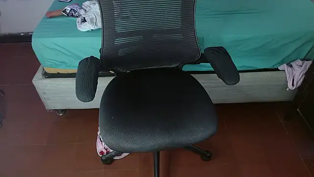 Skinny__hottのライブXXXチャット