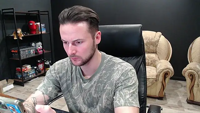 Chat XXX en directo de MihasikD