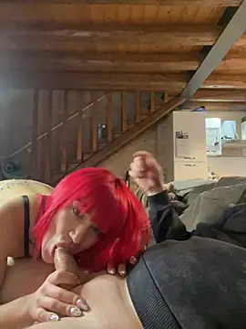 Dollyred's Live XXX Chat