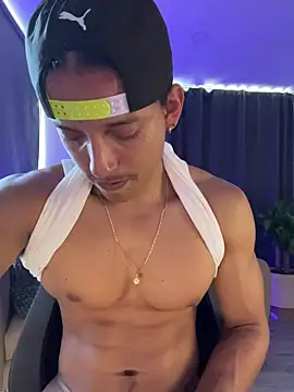 Liam_V – Naživo XXX chat