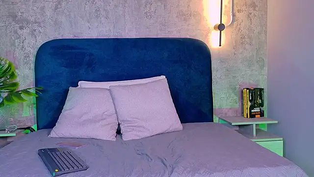 We_DM লাইভ XXX চ্যাট