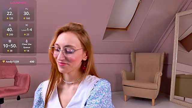 LeyaAtwood's Webcam Show