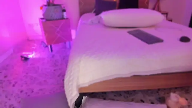 YariRose লাইভ XXX চ্যাট