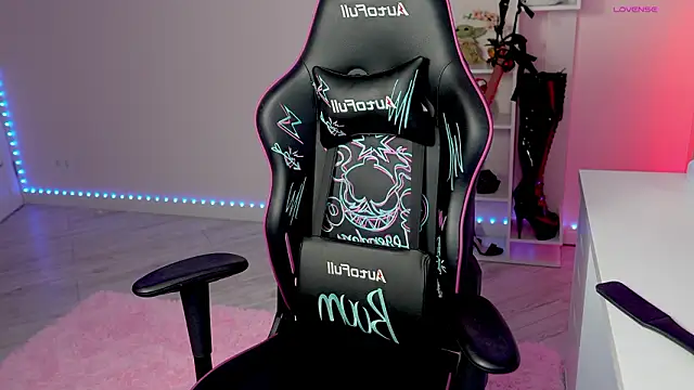 QueenAliceX – Live XXX-chat