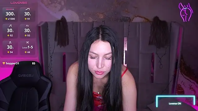 EliseVelour's Live XXX Chat