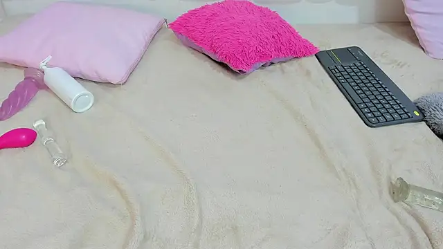 mask_red_girl Live XXX-chat