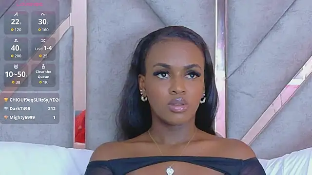 Sally-Noa's Live XXX Chat