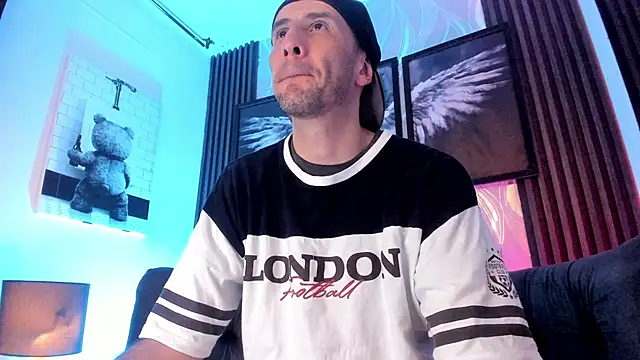 Živý XXX chat Milanwhite_