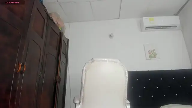 barbie_ds' Webcam Show