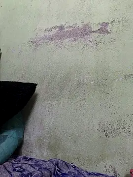 Tamilselviroja-'s Live XXX Chat