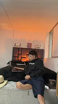 Chat +18 de Sebastian_Reed ao vivo